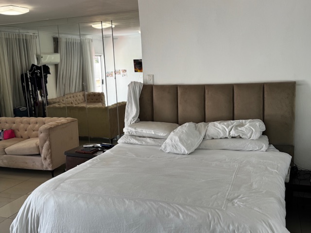 5 Bedroom Property for Sale in Table View Western Cape